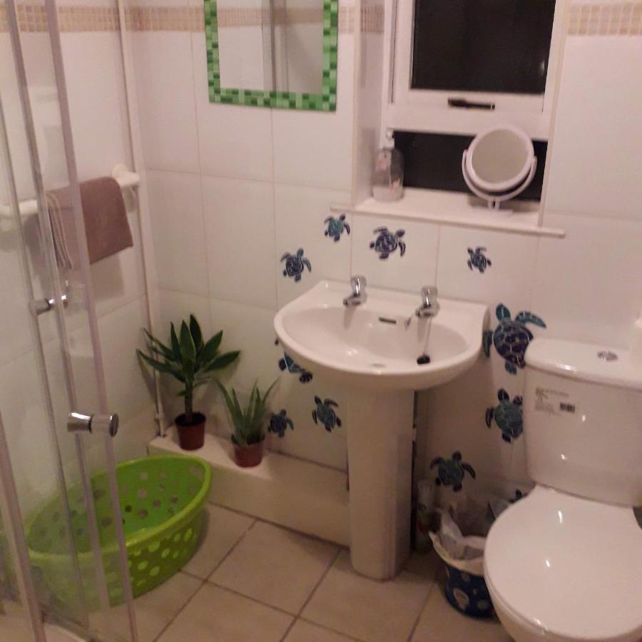 Riverview House Енискилен Екстериор снимка